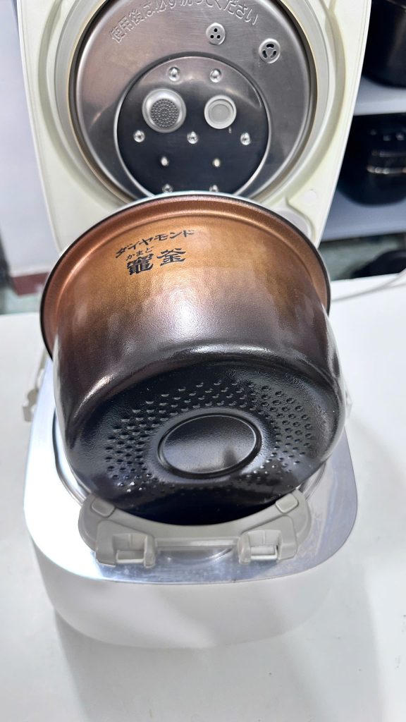 Giá nồi cơm điện cao tần