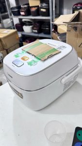 Nồi cơm điện cao tần Toshiba nội địa Nhật